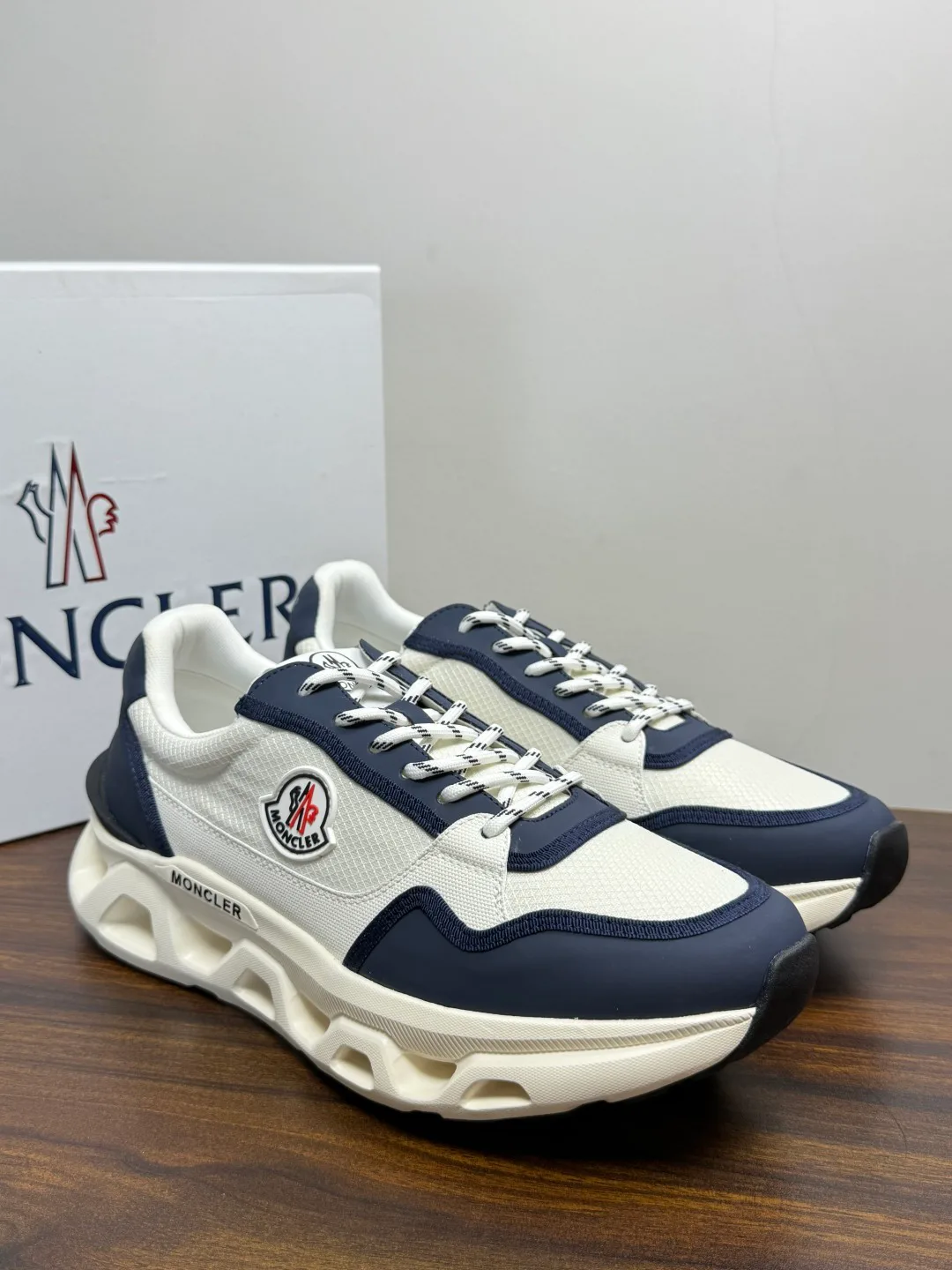 Кроссовки Мужские Moncler 19493228