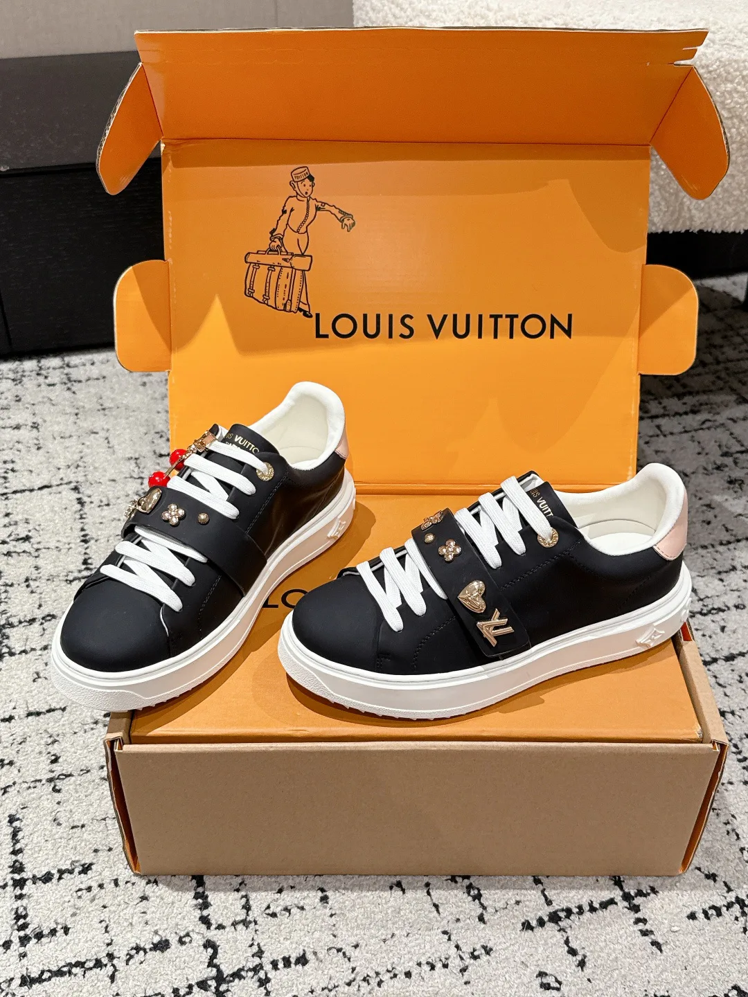 Кеды Женские Louis Vuitton 11214834