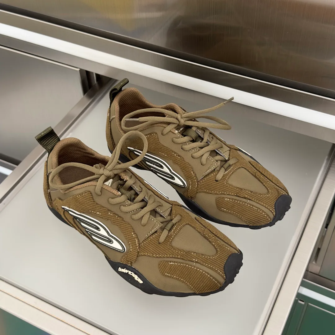 Шлепанцы Женские Balenciaga 11226581