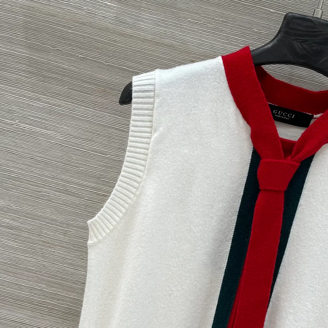 Жилеты Женские Gucci 9478881