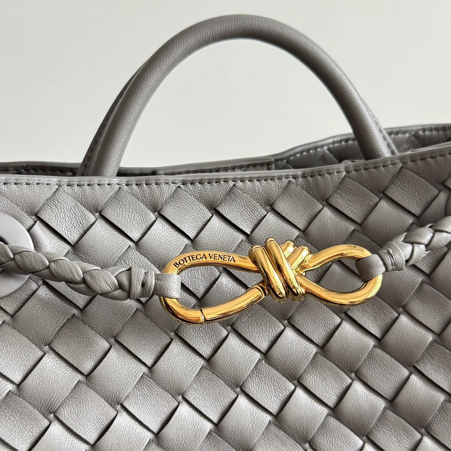 Классические Сумки Женские Bottega Veneta 17792057