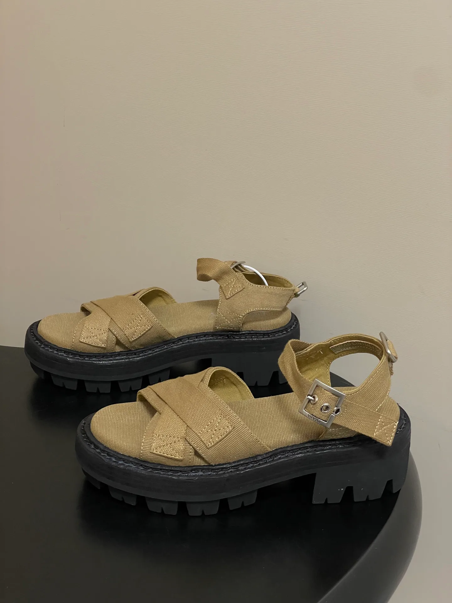 Босоножки Женские Prada 12810958