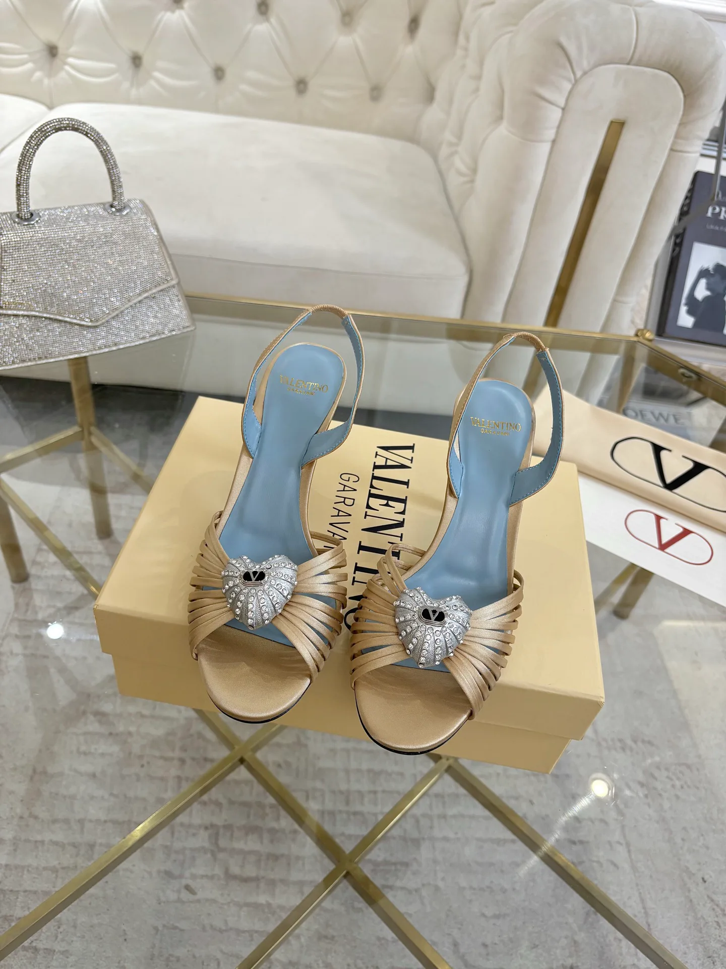 Босоножки Женские Valentino 18135268