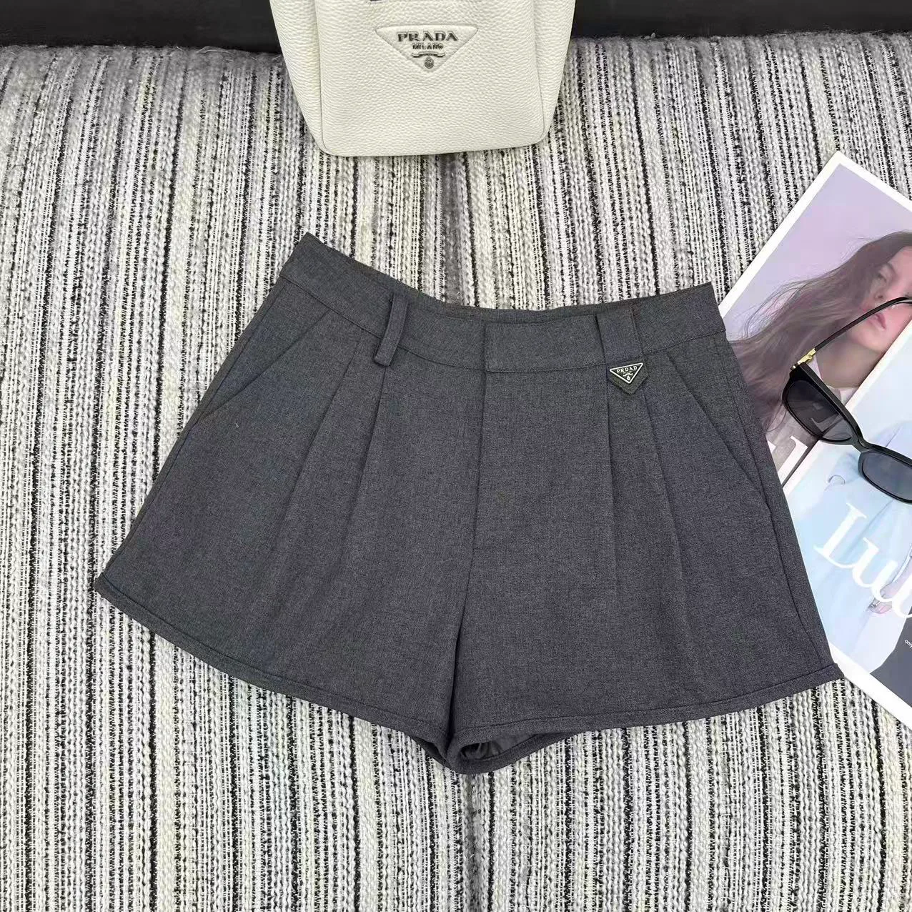 Шорты Женские Prada 11260463