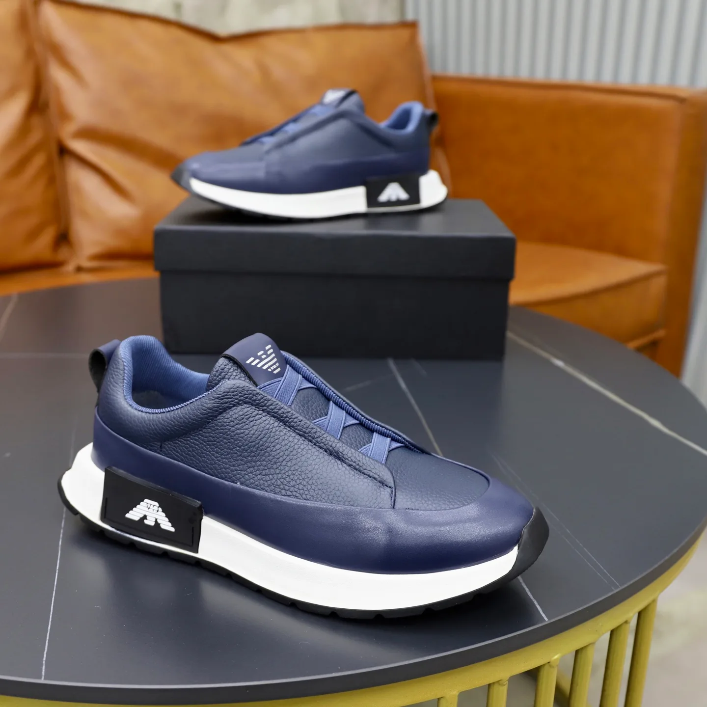 Кроссовки Мужские Armani 17604367