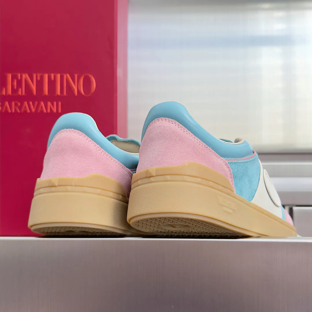 Кроссовки Женские Valentino 19175904