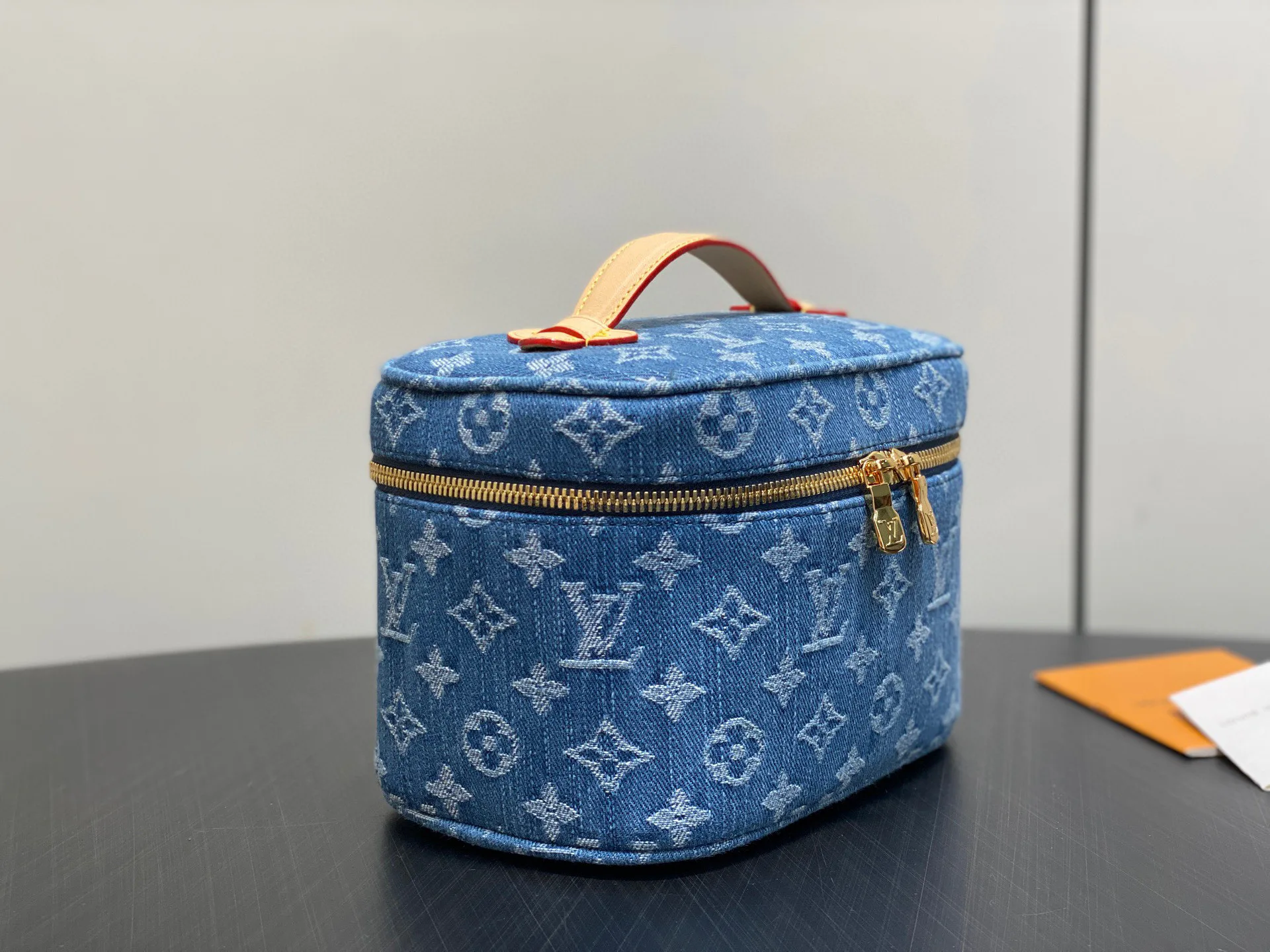 Клатчи Женские Louis Vuitton 11509359