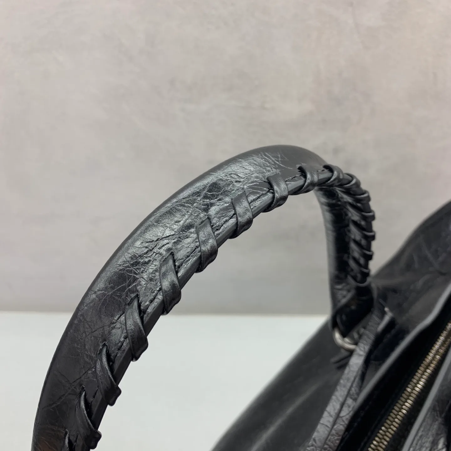 Классические Сумки Женские Balenciaga 13363950