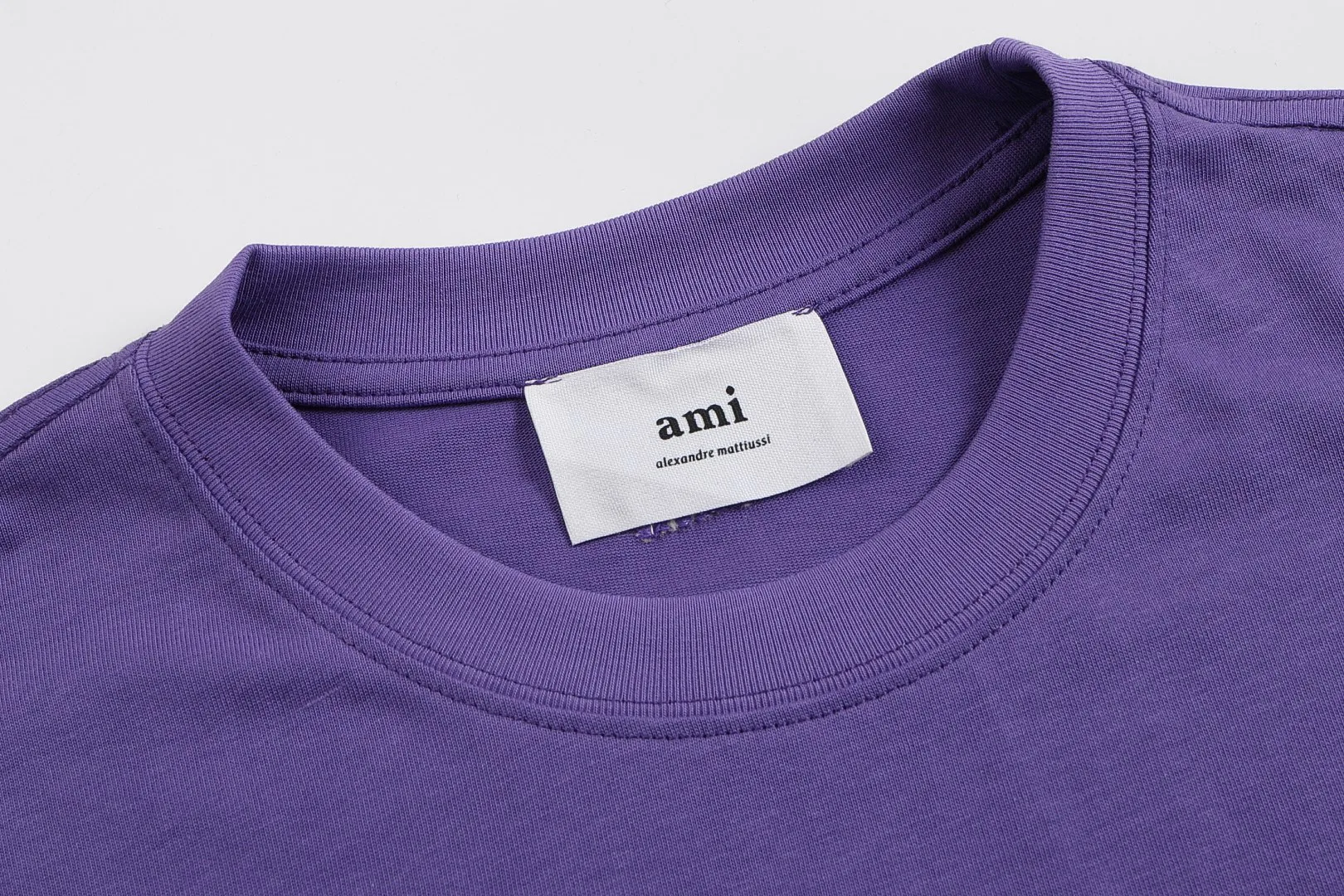 Футболки Женские Ami Paris 246924