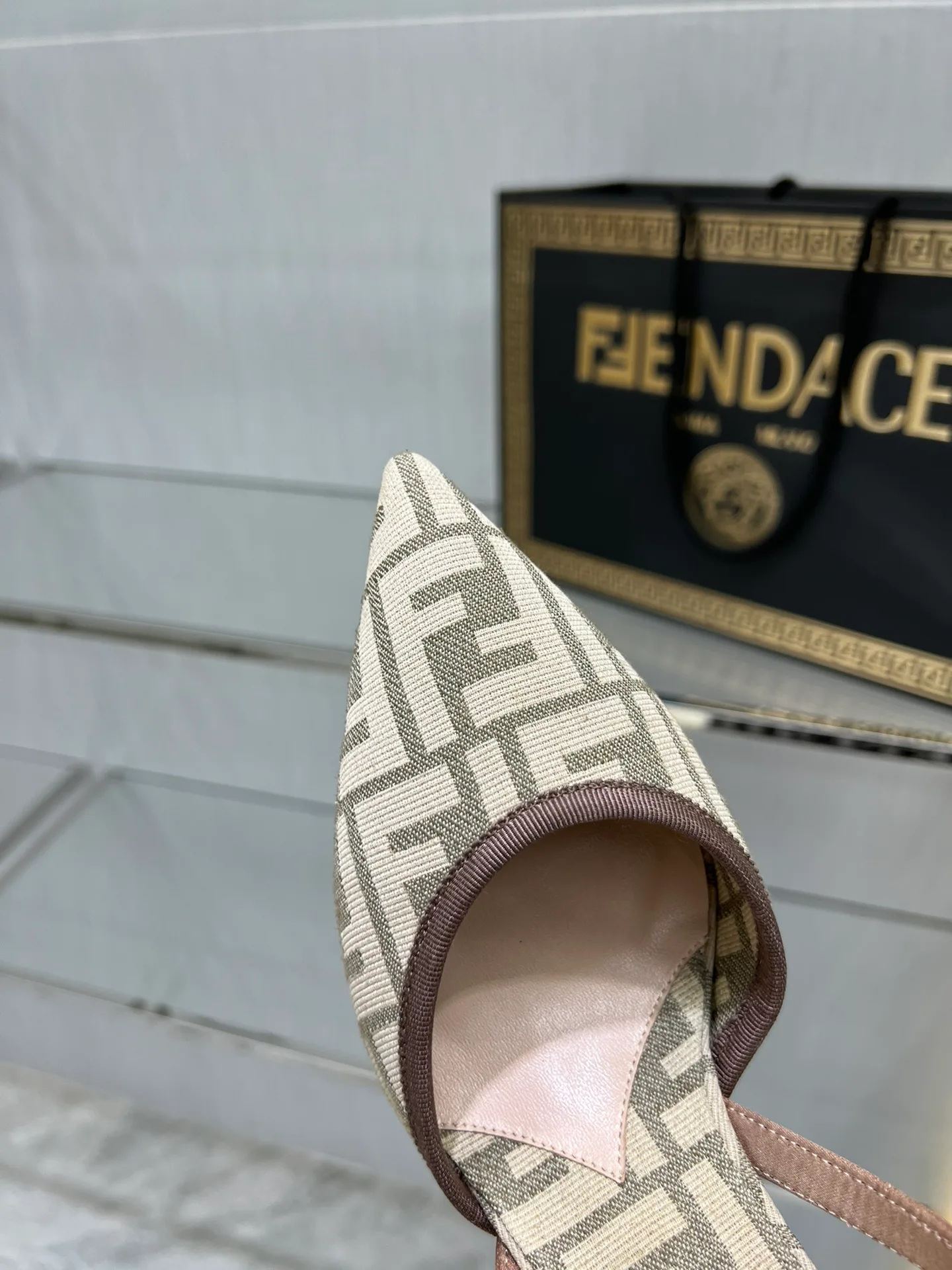 Туфли Женские Fendi 11393