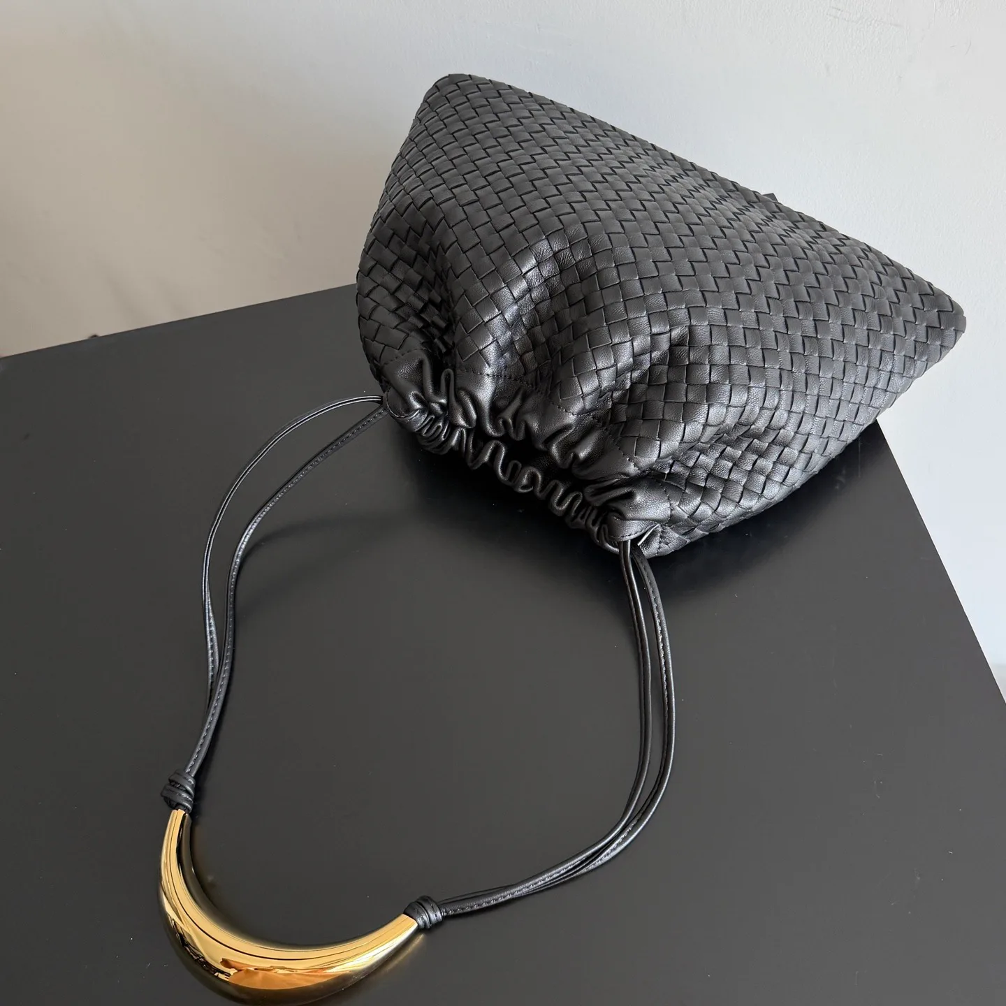 Классические Сумки Женские Bottega Veneta 17973989
