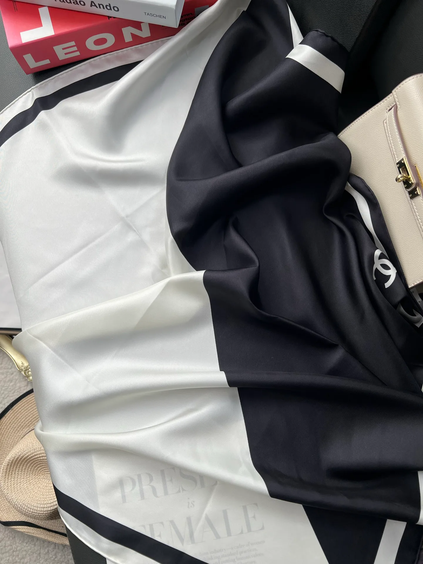 Платки Chanel 12683853
