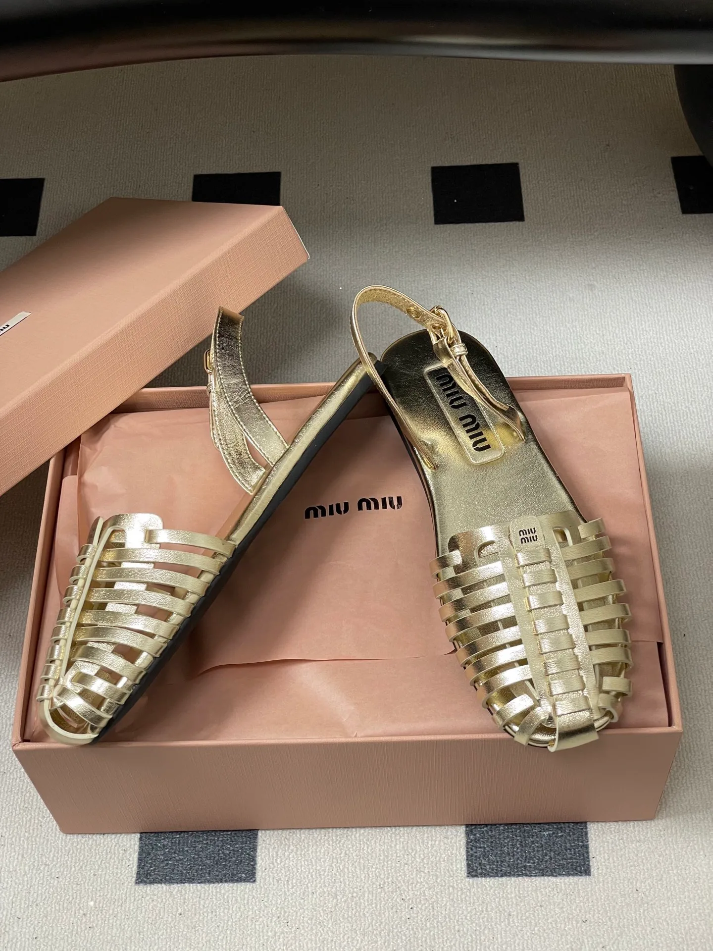 Сандалии Женские Miu Miu 11682299