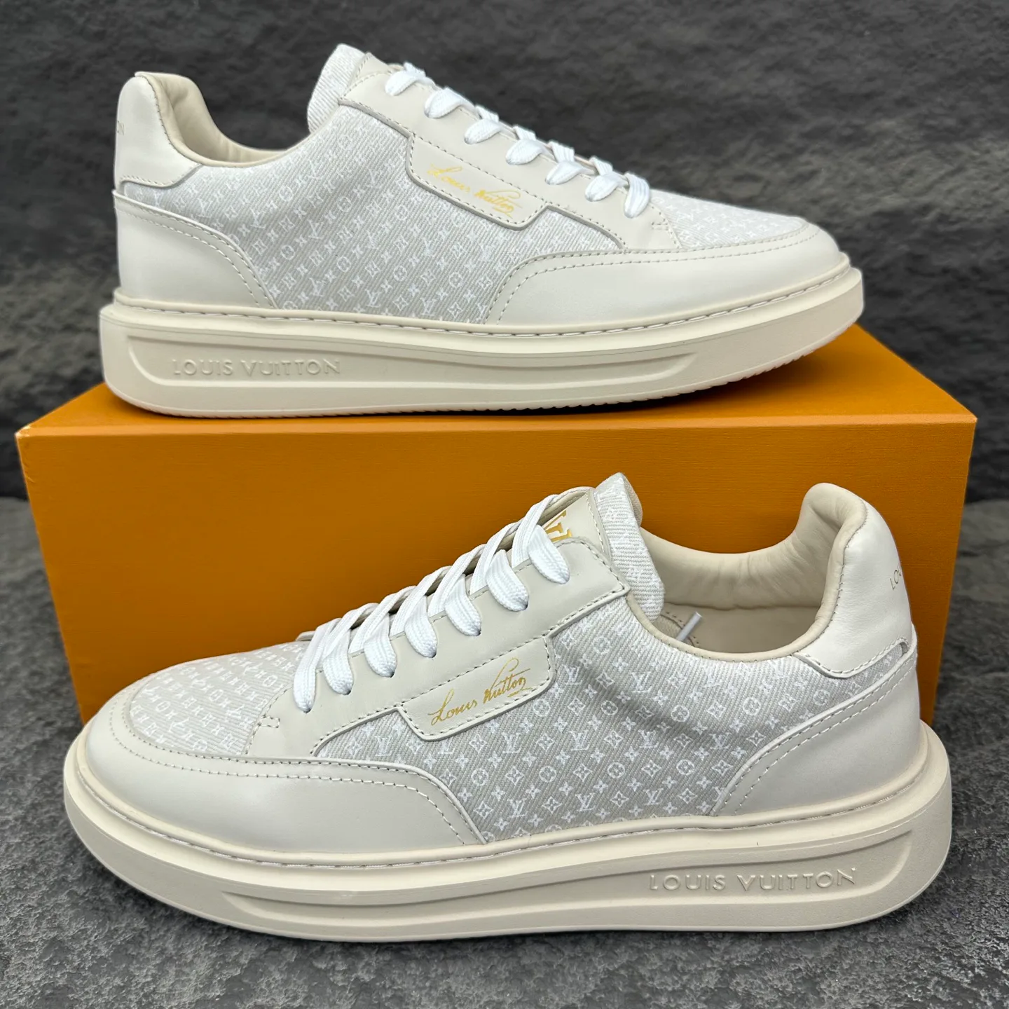 Кроссовки Мужские Louis Vuitton 18154147