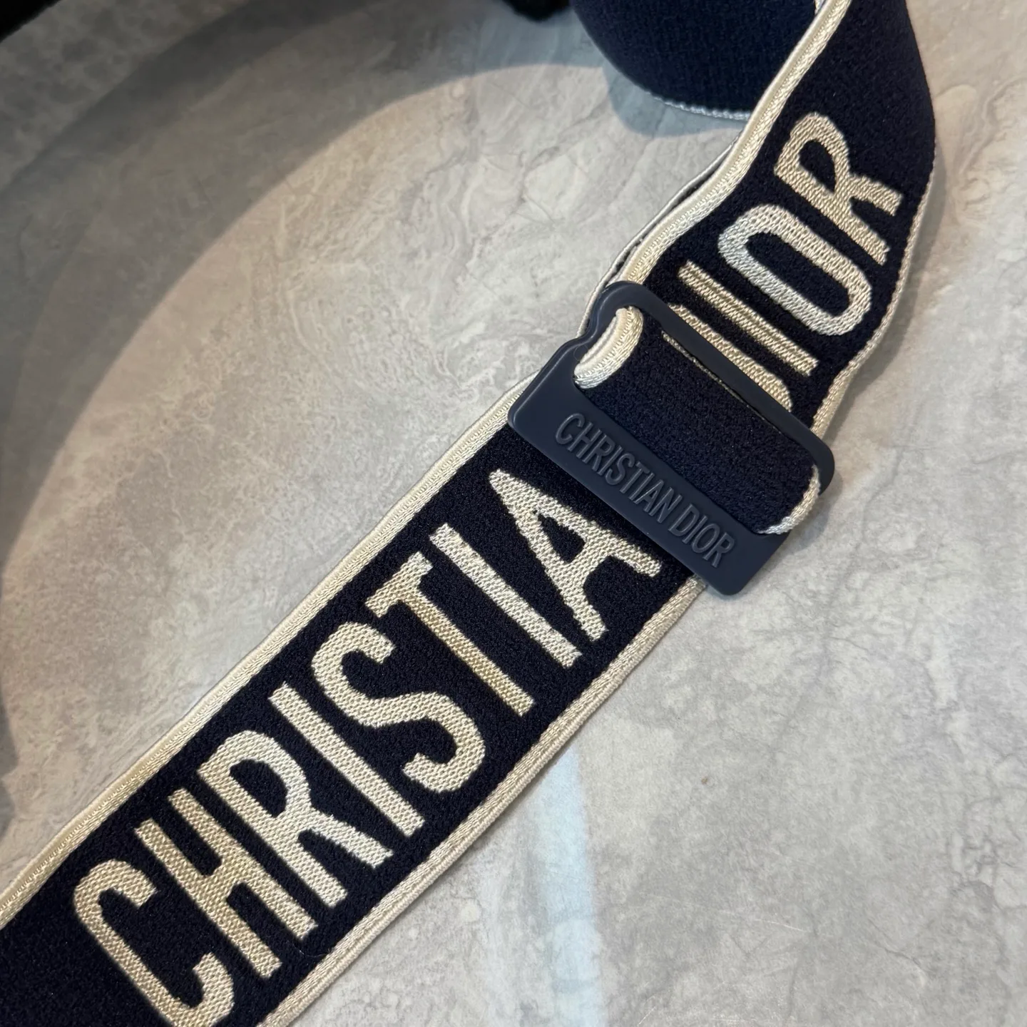Головные Уборы Christian Dior 13294390