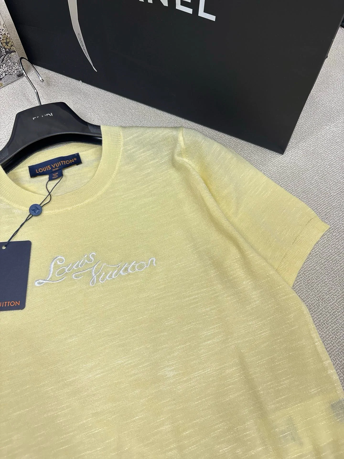 Футболки Женские Louis Vuitton 17387634
