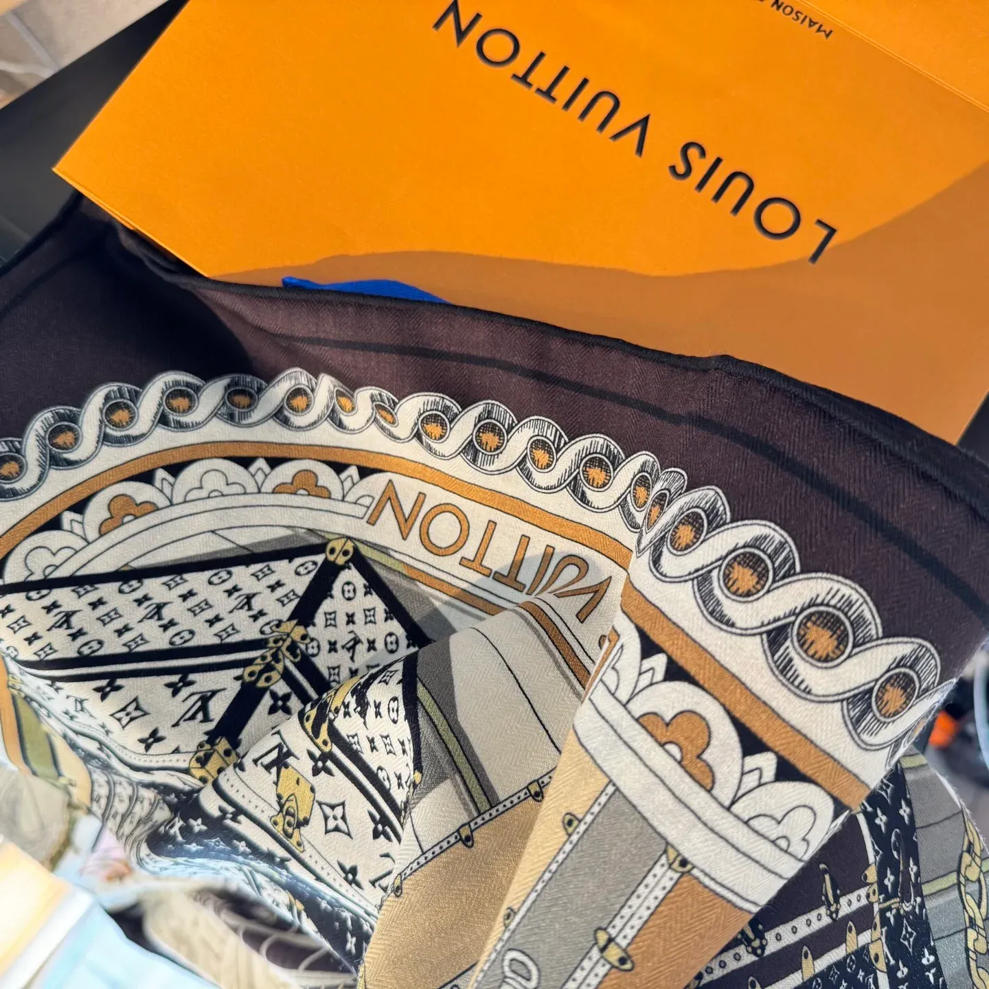 Шарфы Louis Vuitton 101129