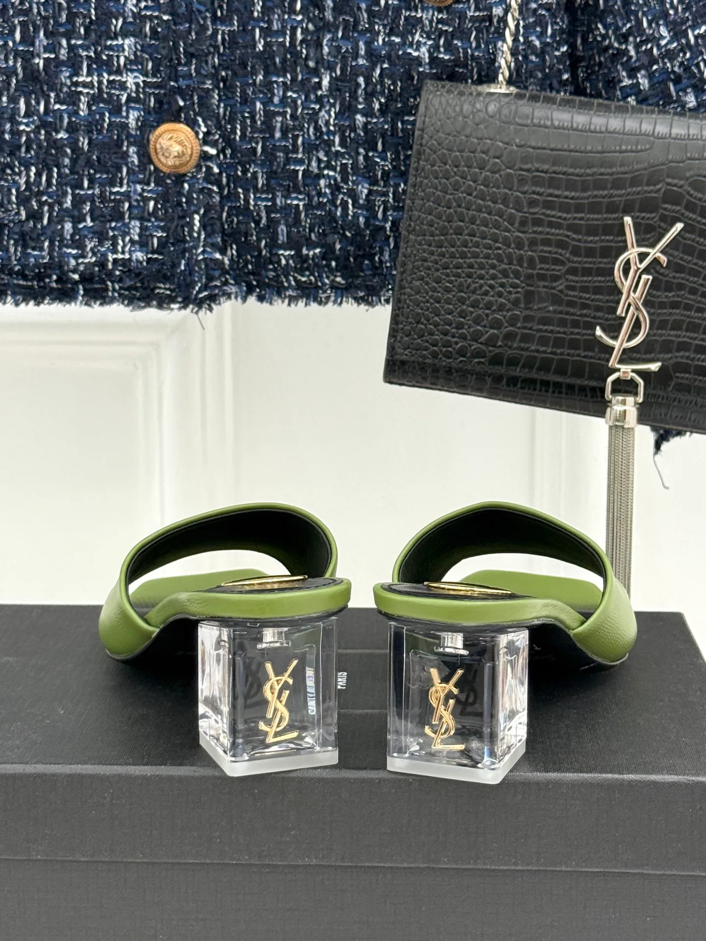 Босоножки Женские Saint Laurent 17024882