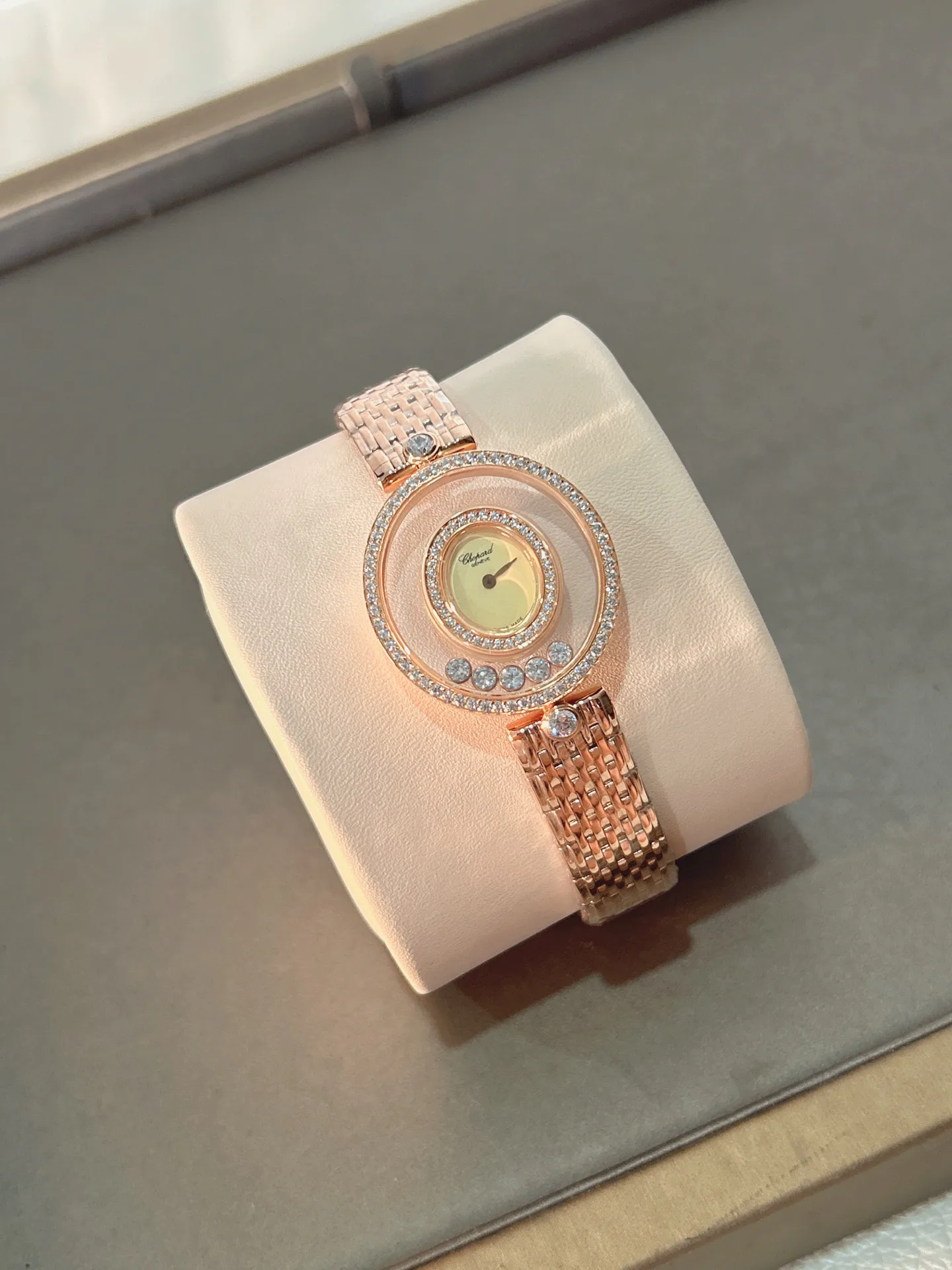 Часы Женские Chopard 17931636