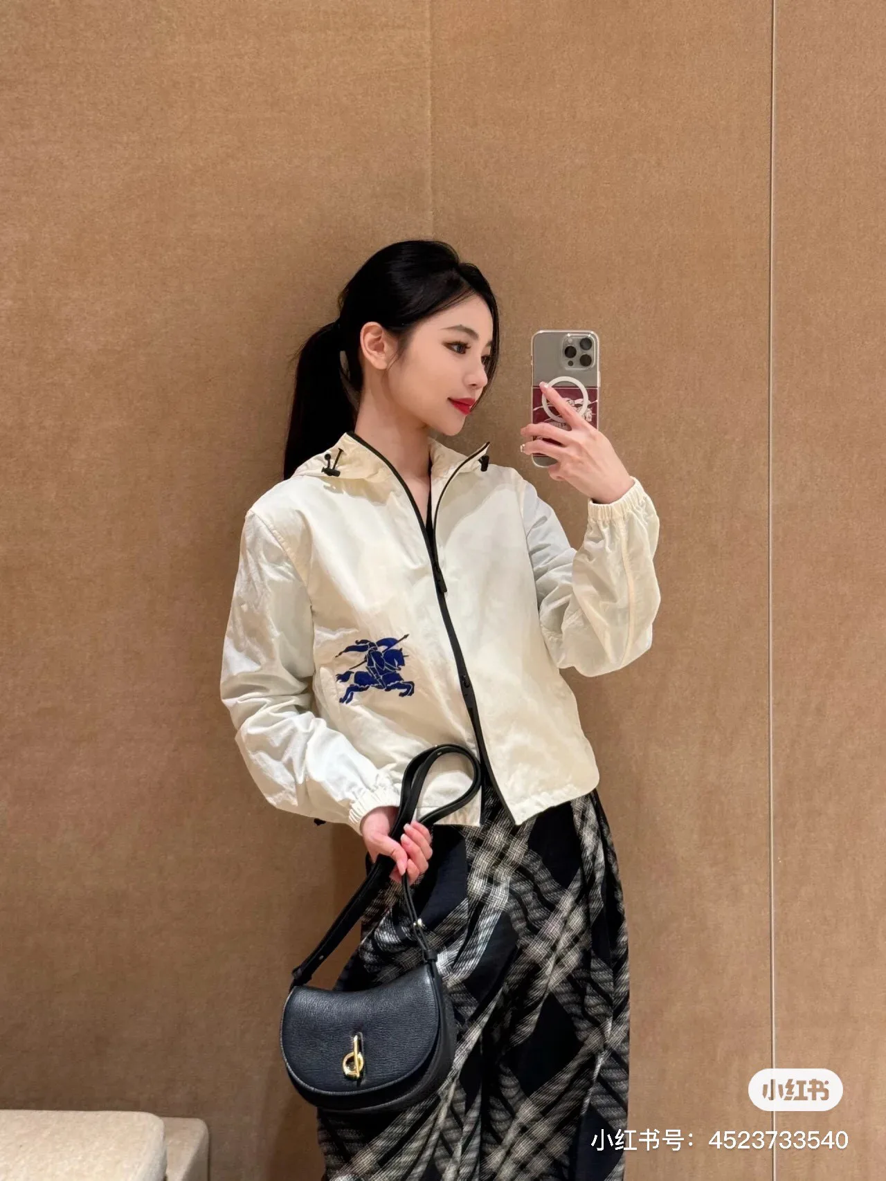 Куртки И Пуховики Женские Burberry 14599302
