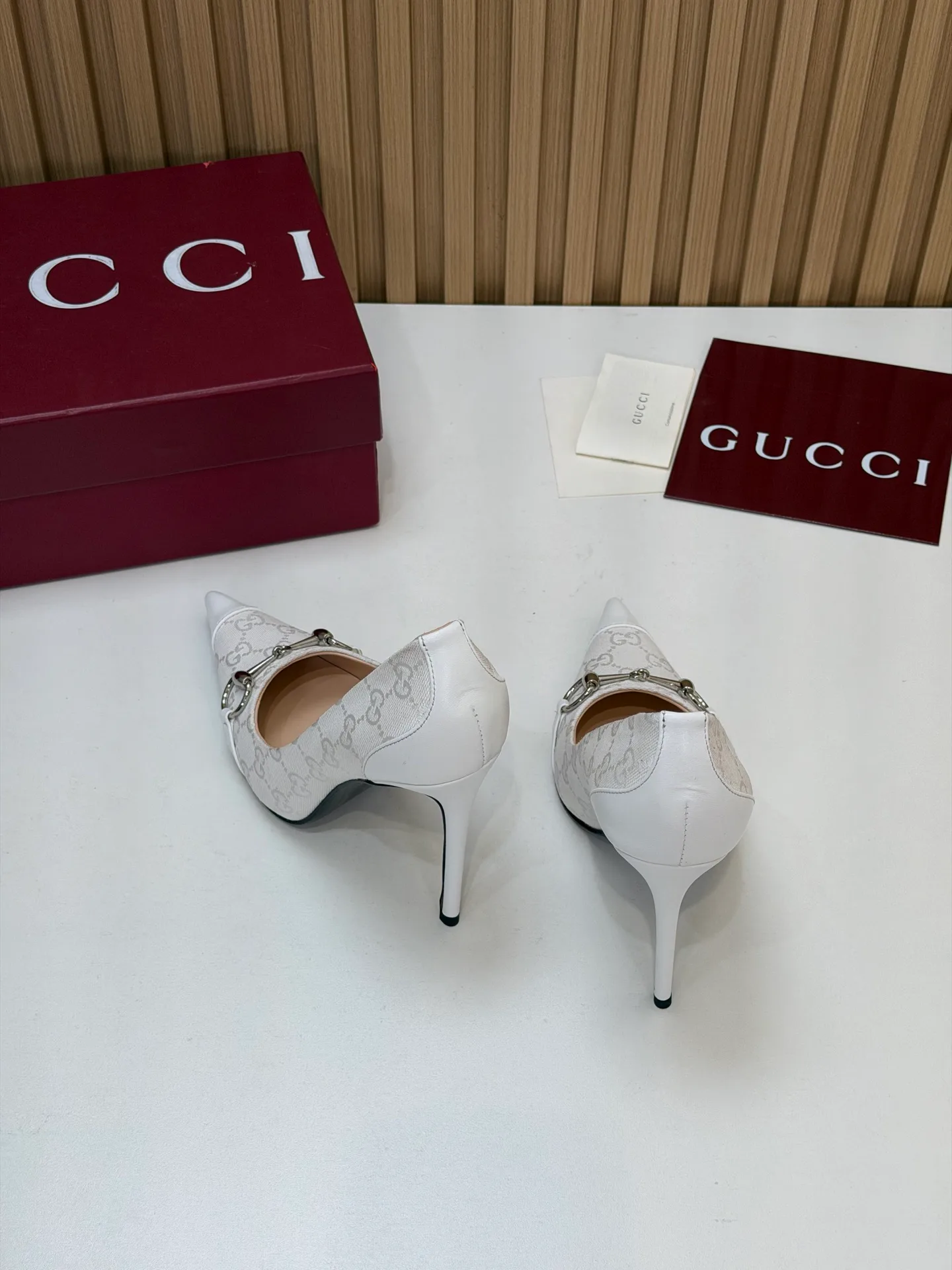 Туфли Женские Gucci 18245480