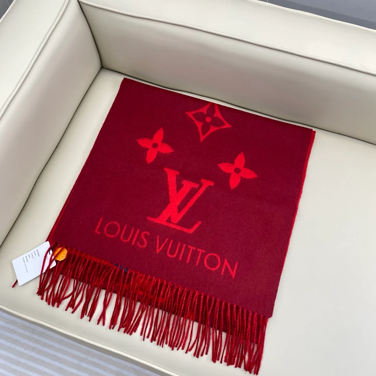 Шарфы Louis Vuitton 18105573