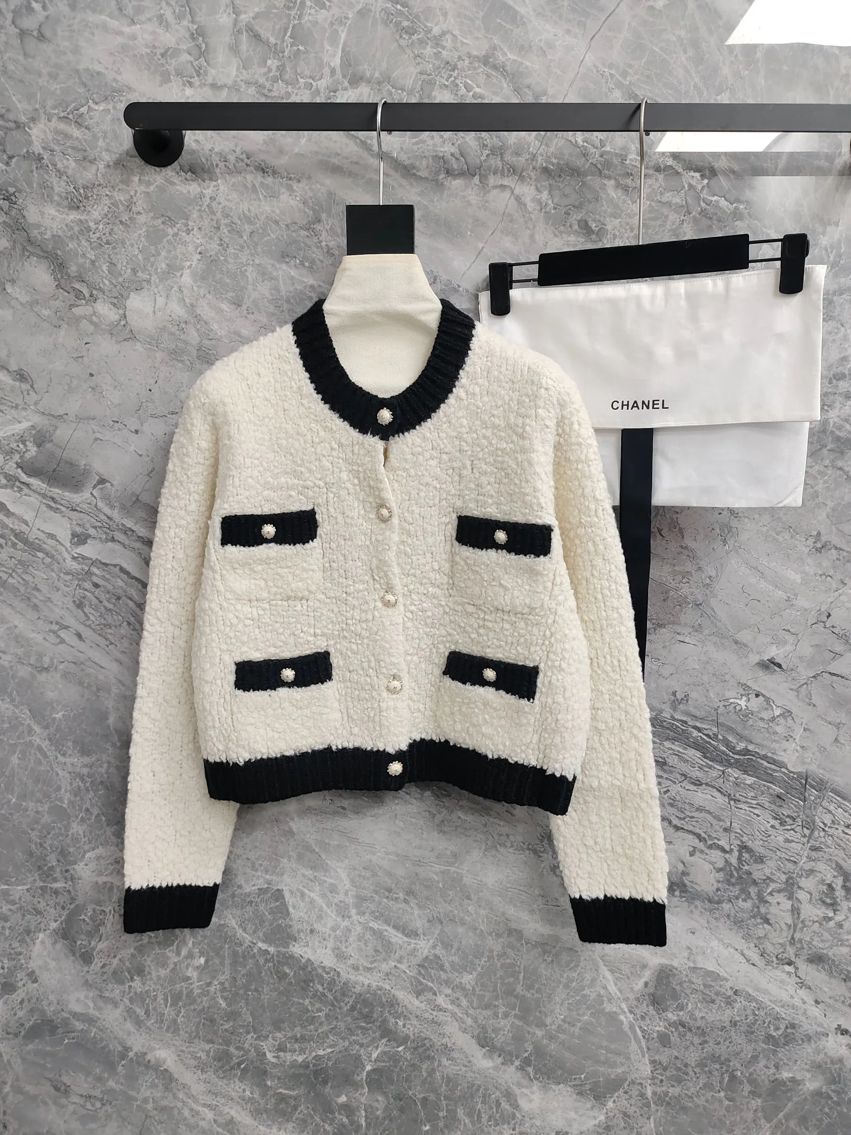 Джемперы И Свитеры Женские Chanel 9859131