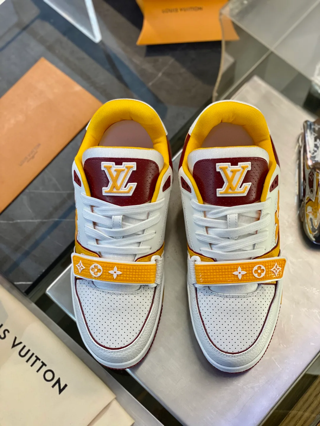 Кроссовки Женские Louis Vuitton 1276750