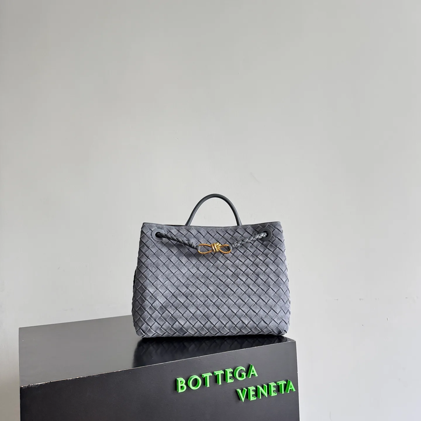 Классические Сумки Женские Bottega Veneta 16890025