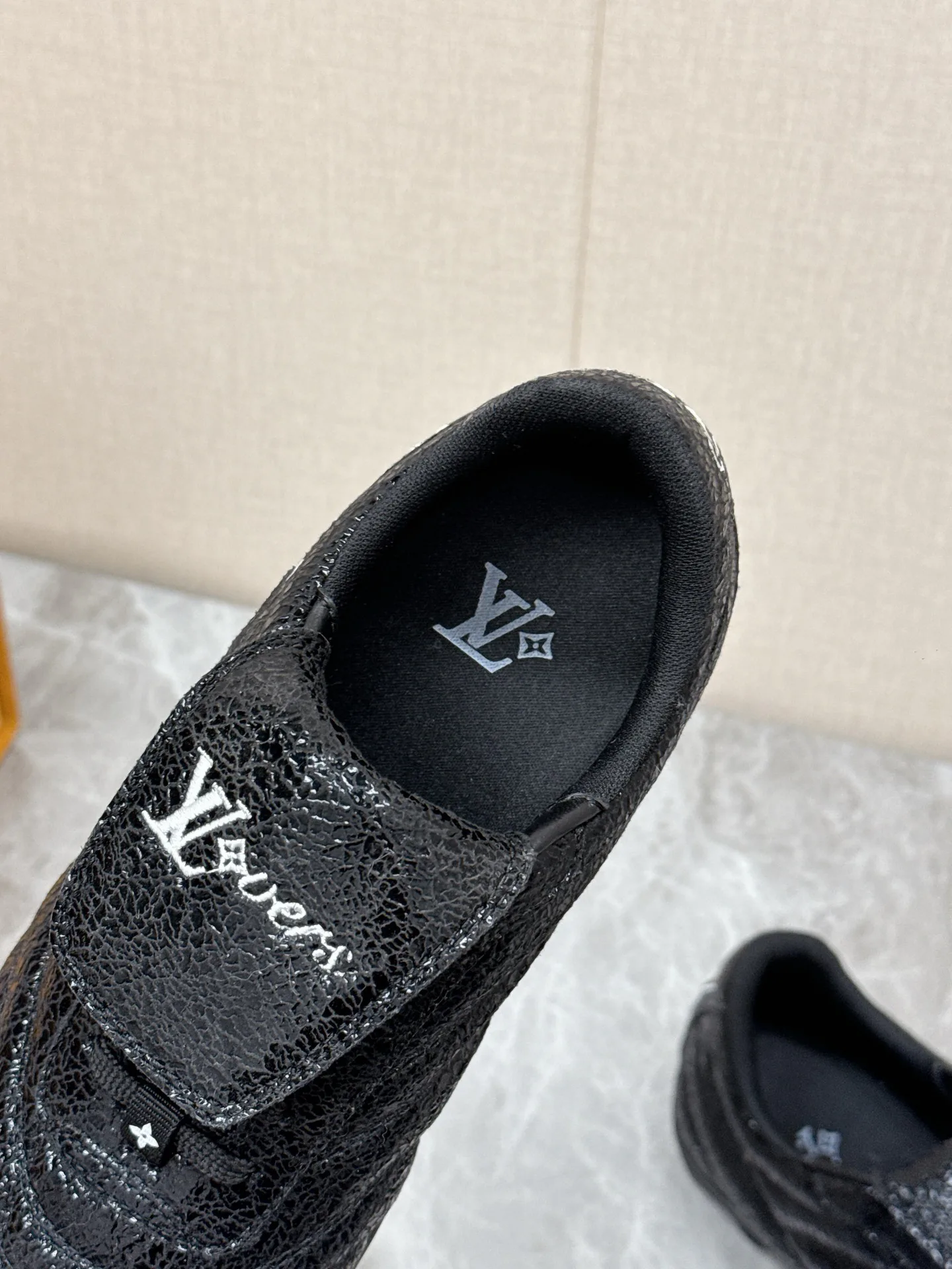 Кроссовки Женские Louis Vuitton 4507768