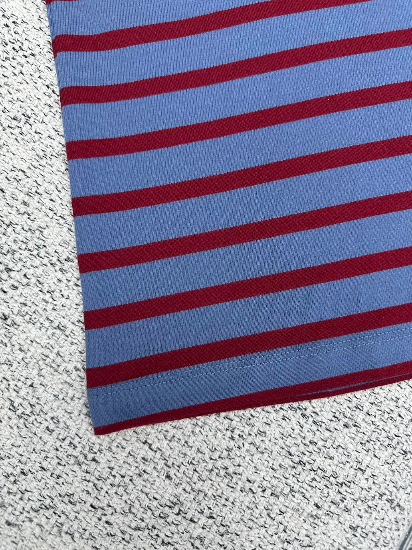 Футболки Женские Prada 12916652