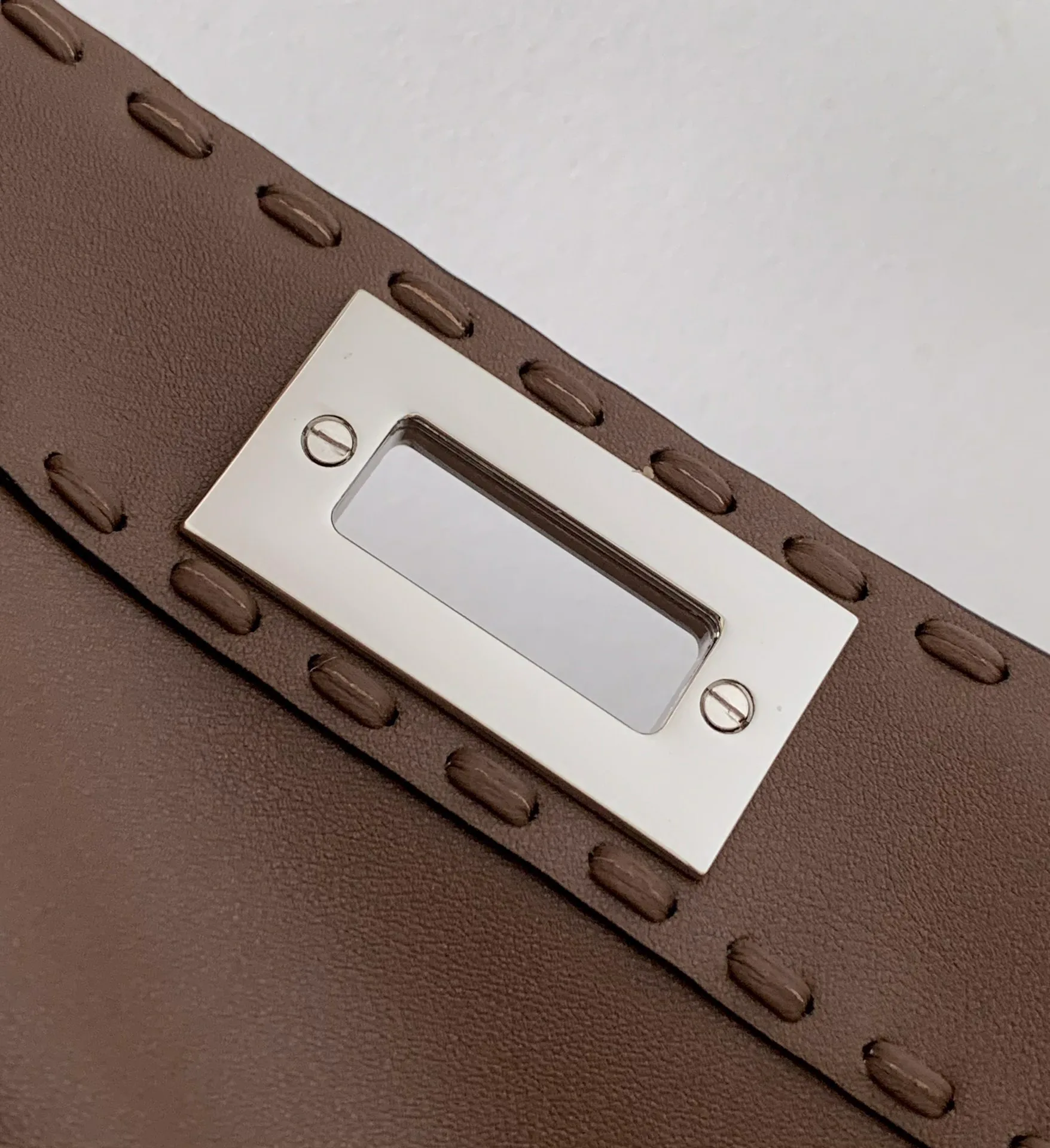 Классические Сумки Женские Fendi 11671436