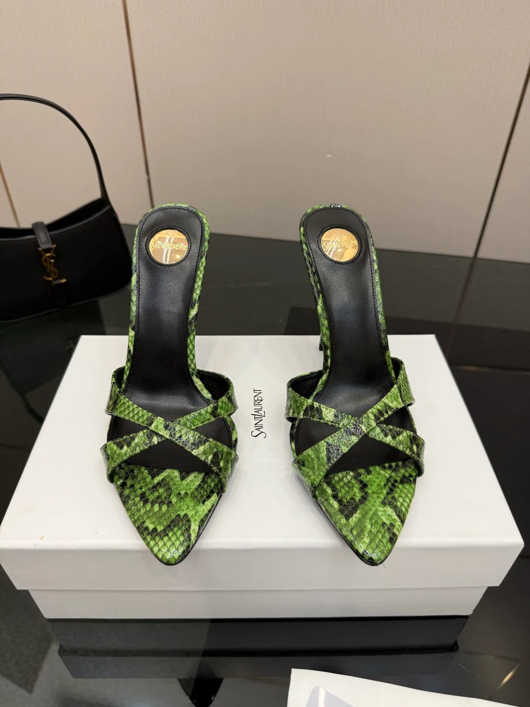 Босоножки Женские Saint Laurent 11409901