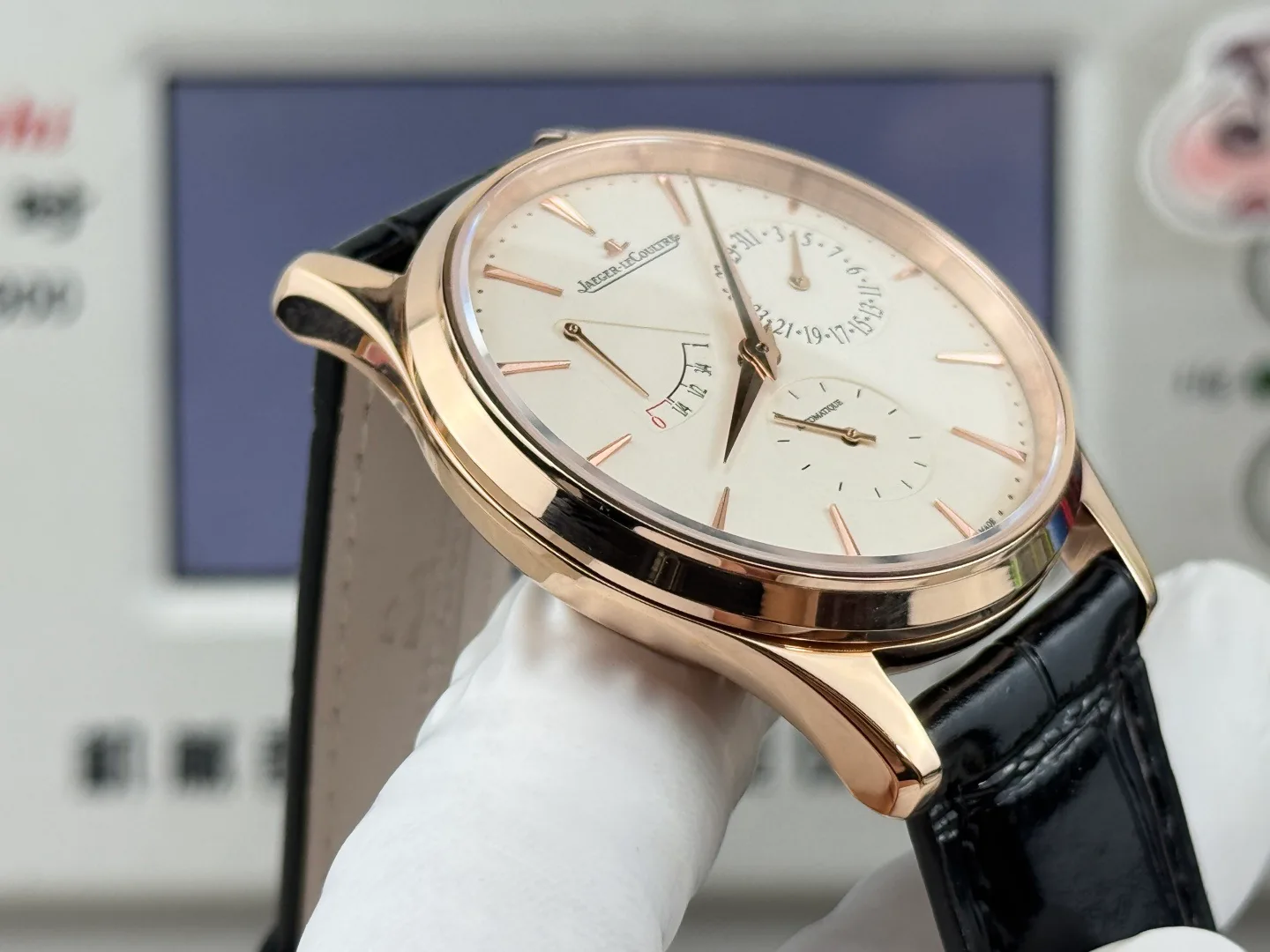 Часы Женские Jaeger-Lecoultre 17948465