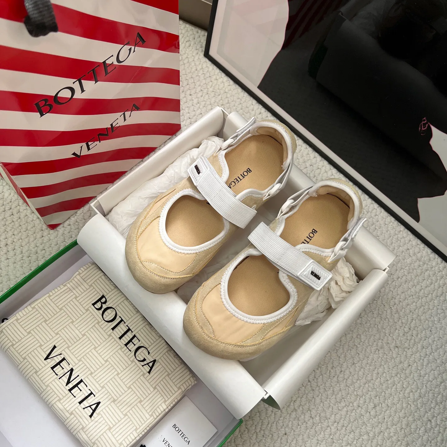 Кроссовки Женские Bottega Veneta 11565985