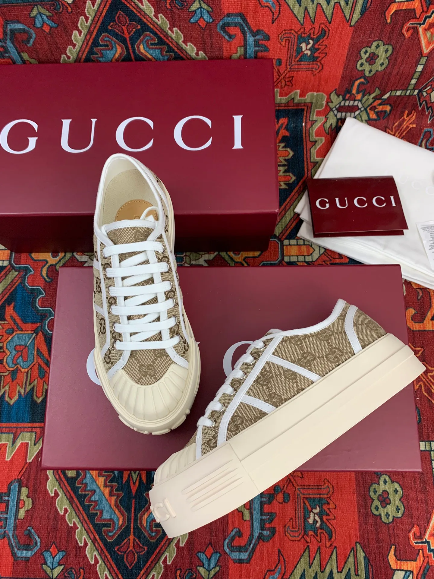 Кеды Женские Gucci 10646354