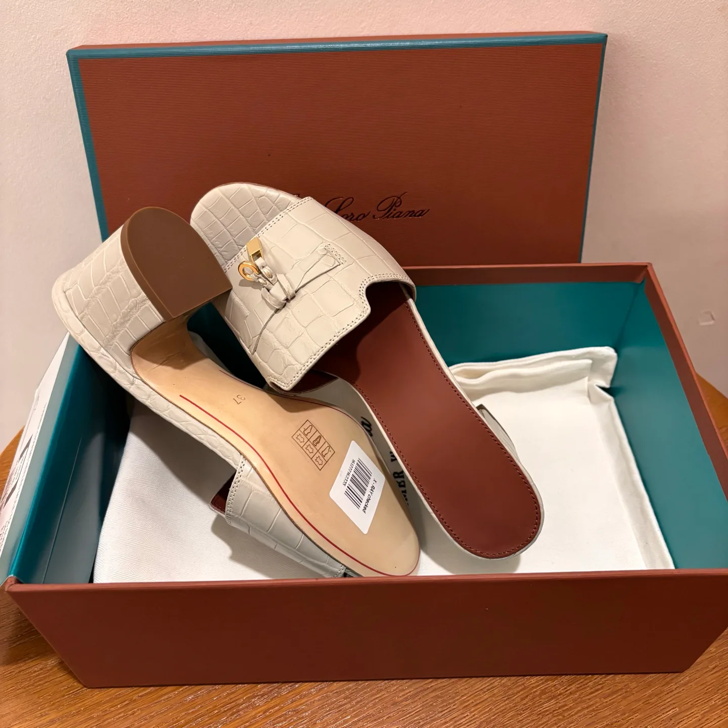 Босоножки Женские Loro Piana 13470240