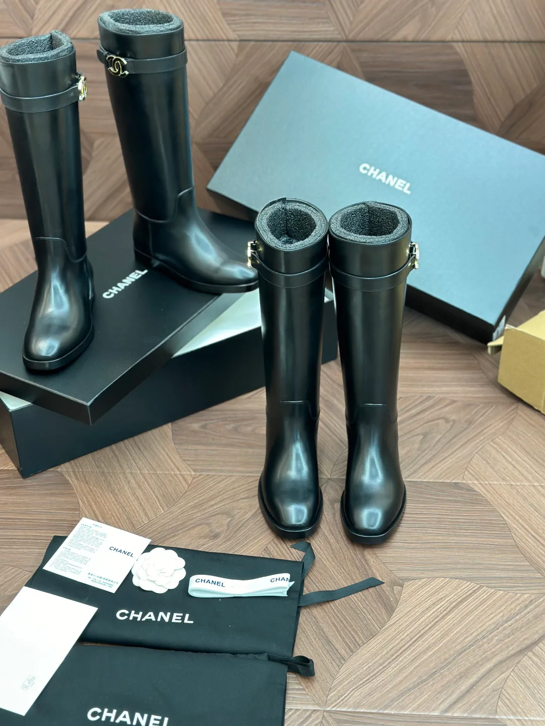 Сапоги Женские Chanel 18240467