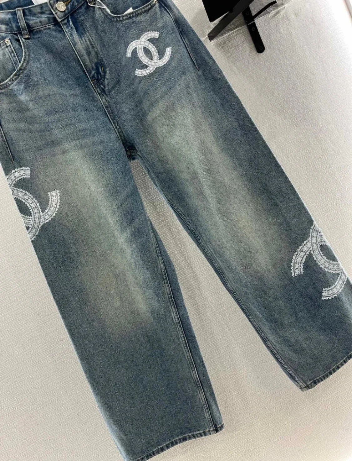 Джинсы Женские Chanel 10628771