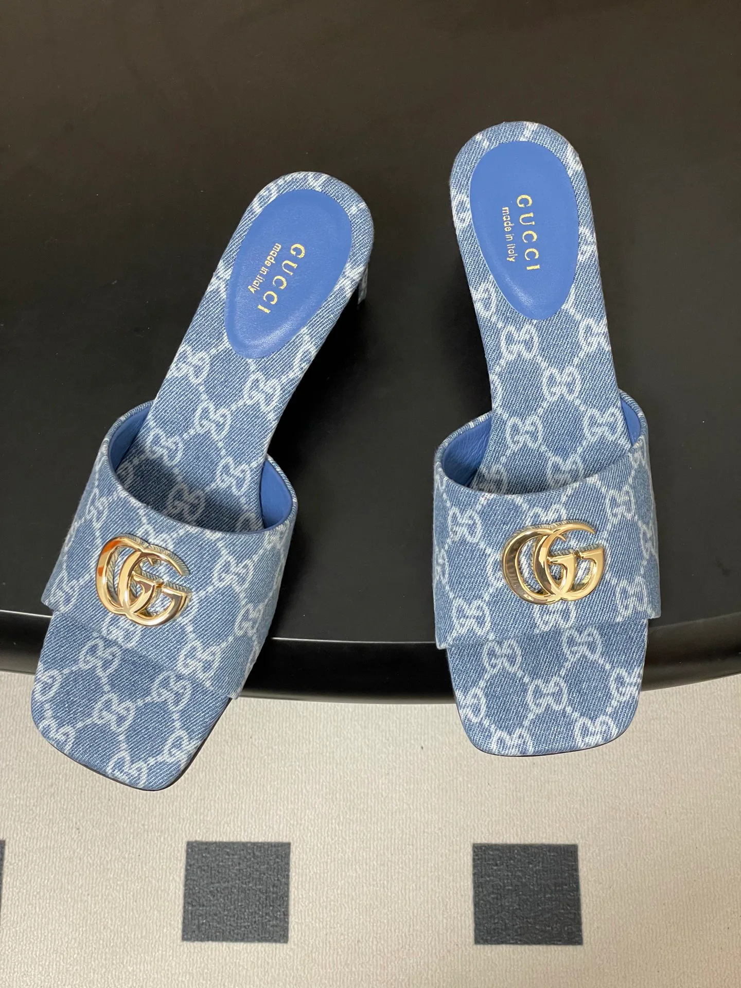Сандалии Женские Gucci 11886526