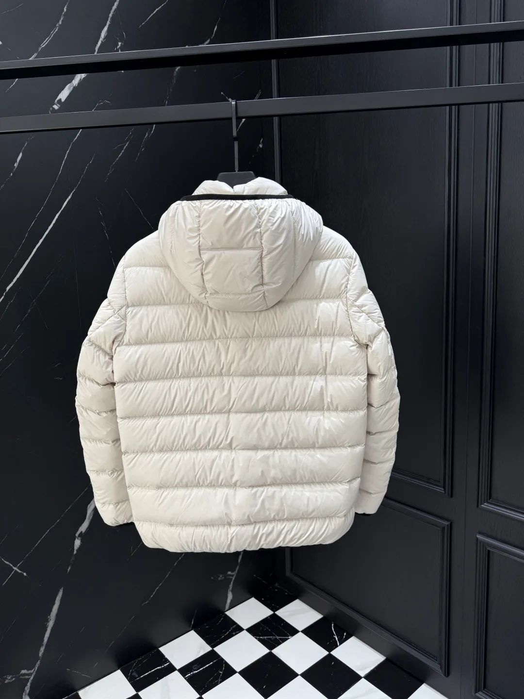 Куртки И Пуховики Мужские Moncler 1004055