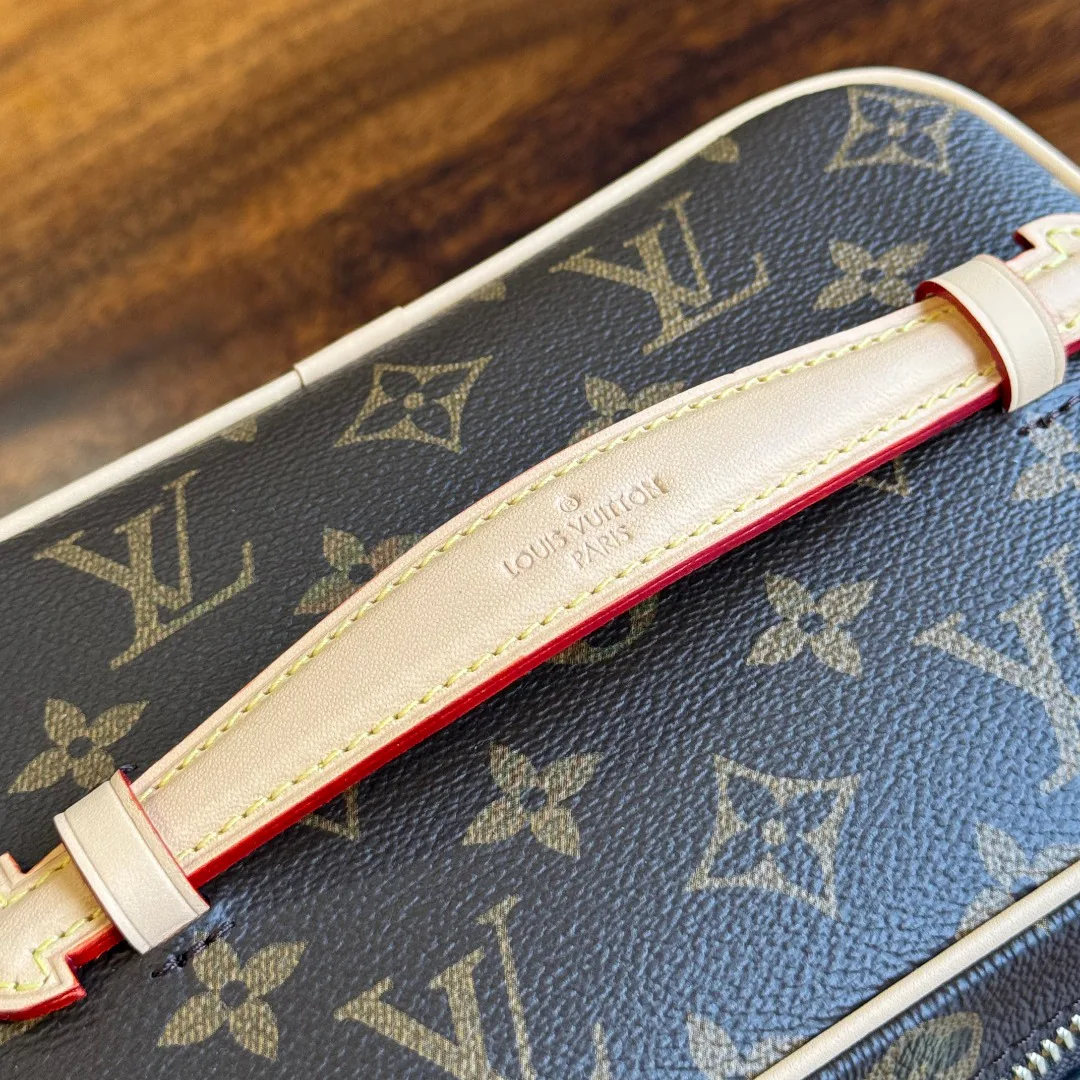 Клатчи Женские Louis Vuitton 340524