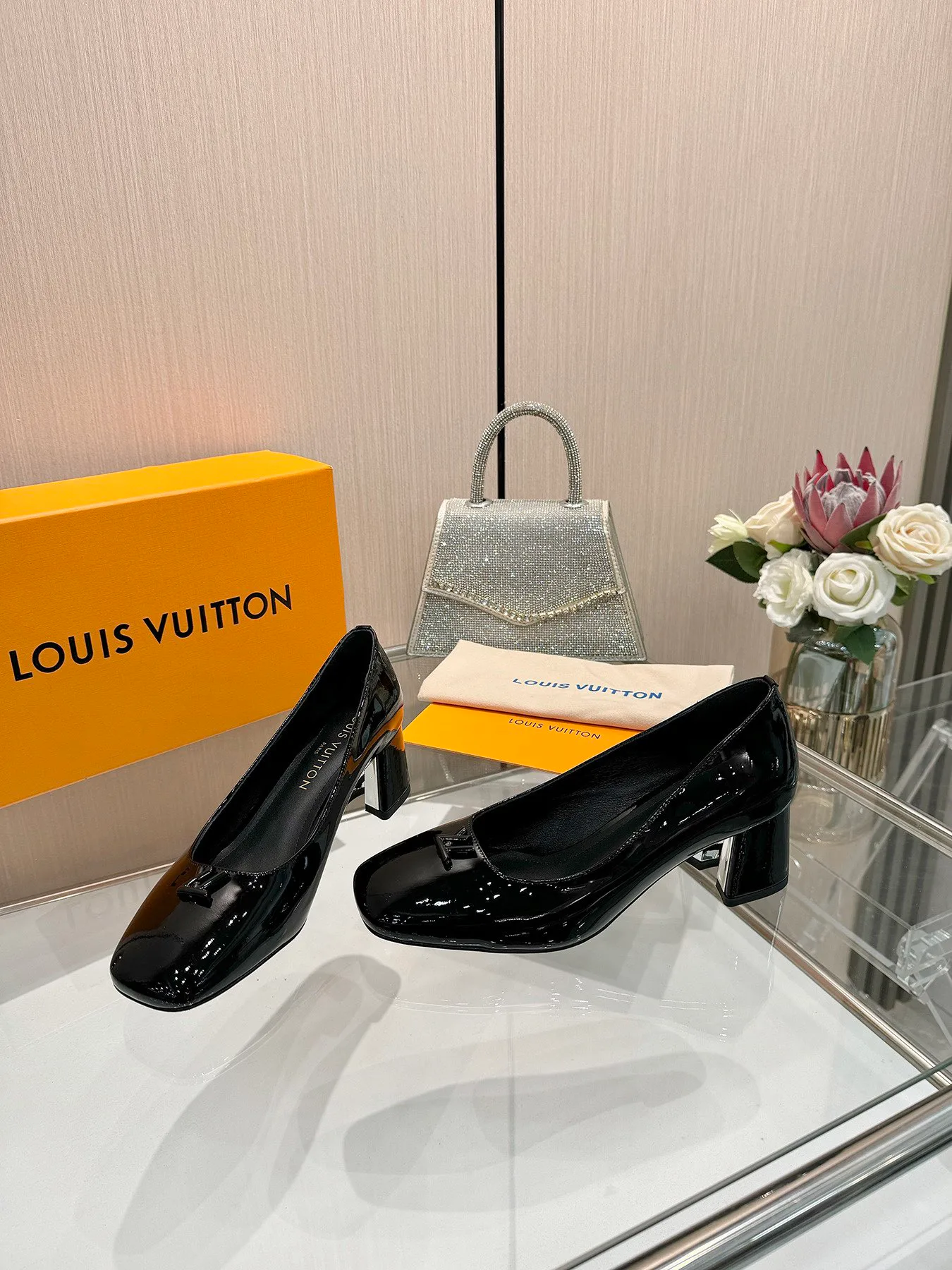 Туфли Женские Louis Vuitton 894875