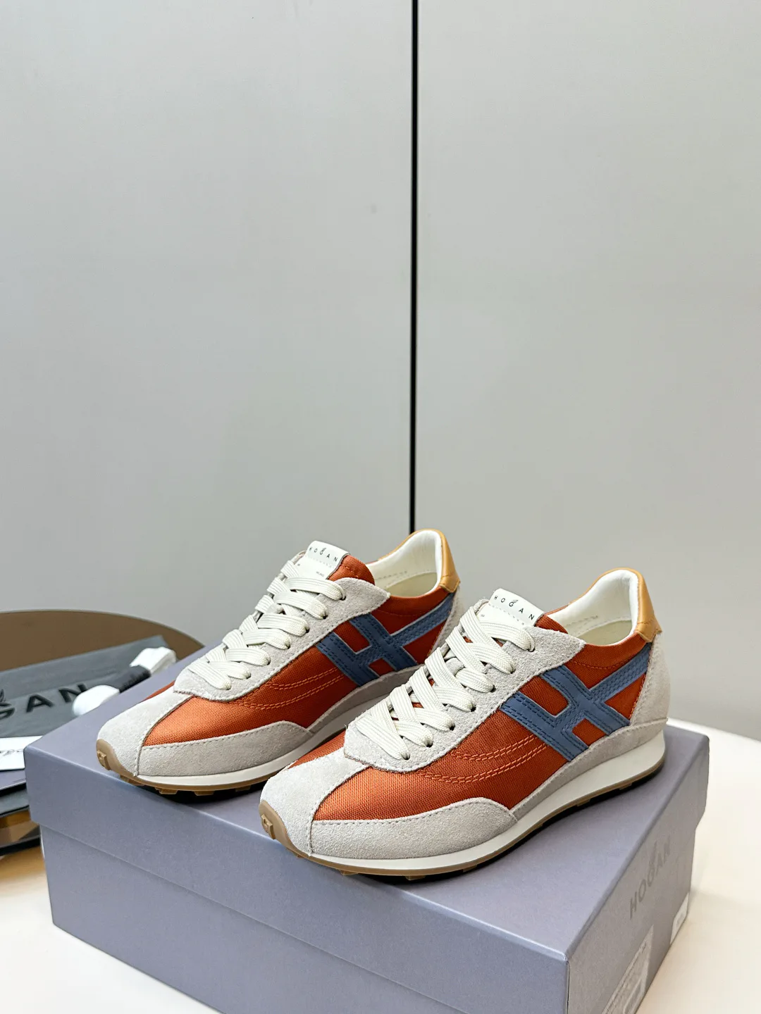 Кроссовки Женские Hogan 11424870