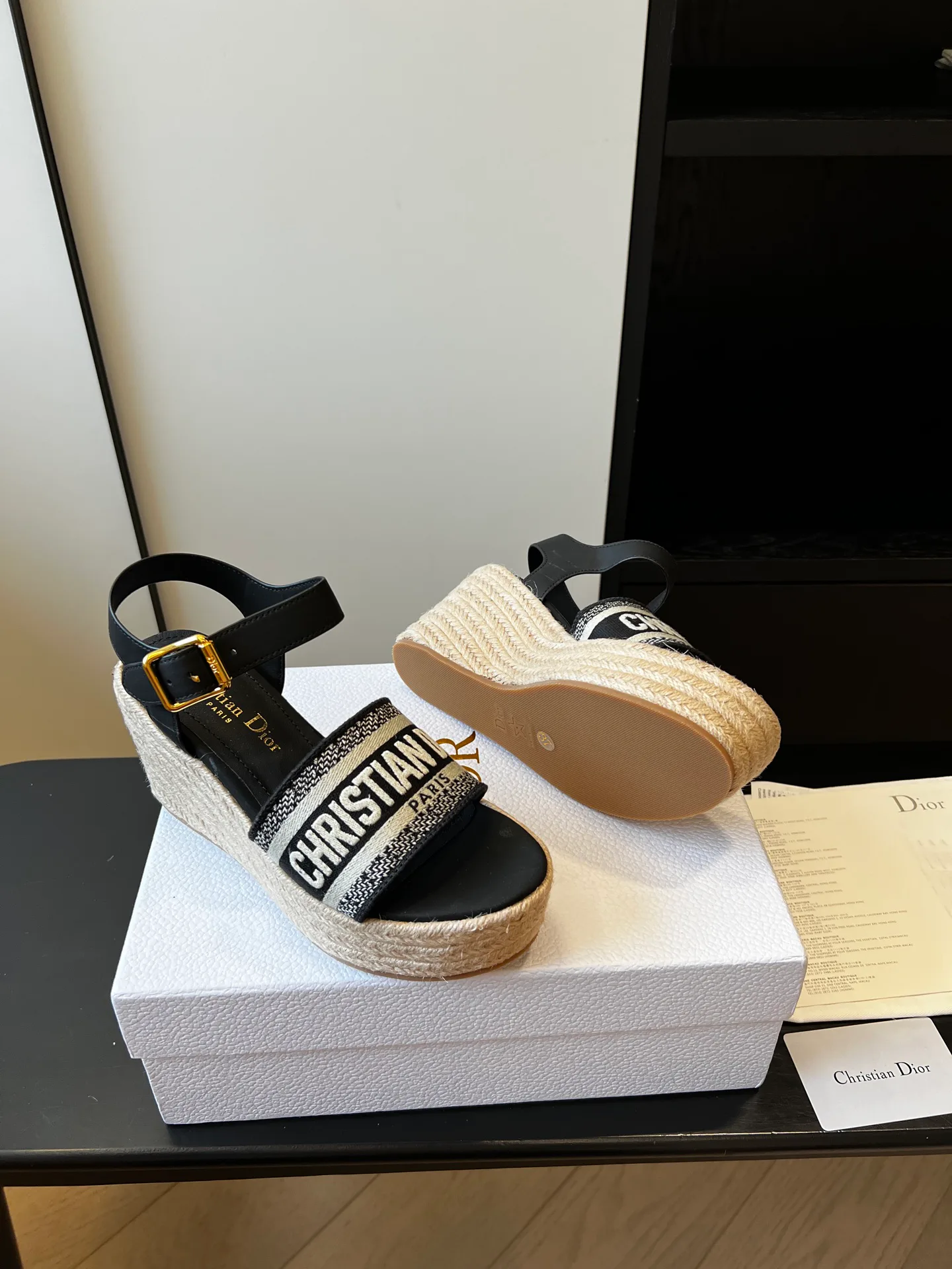 Сандалии Женские Christian Dior 11884708