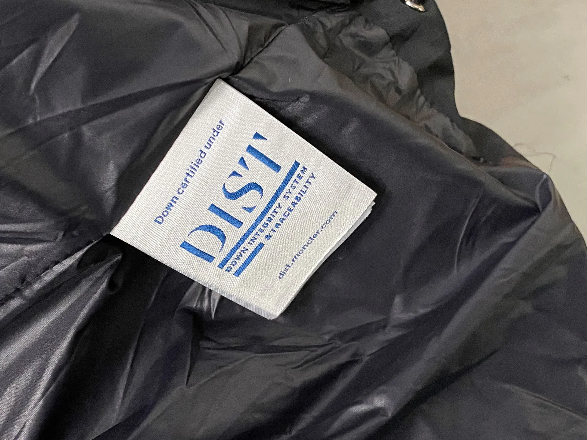 Куртки И Пуховики Мужские Moncler 243825