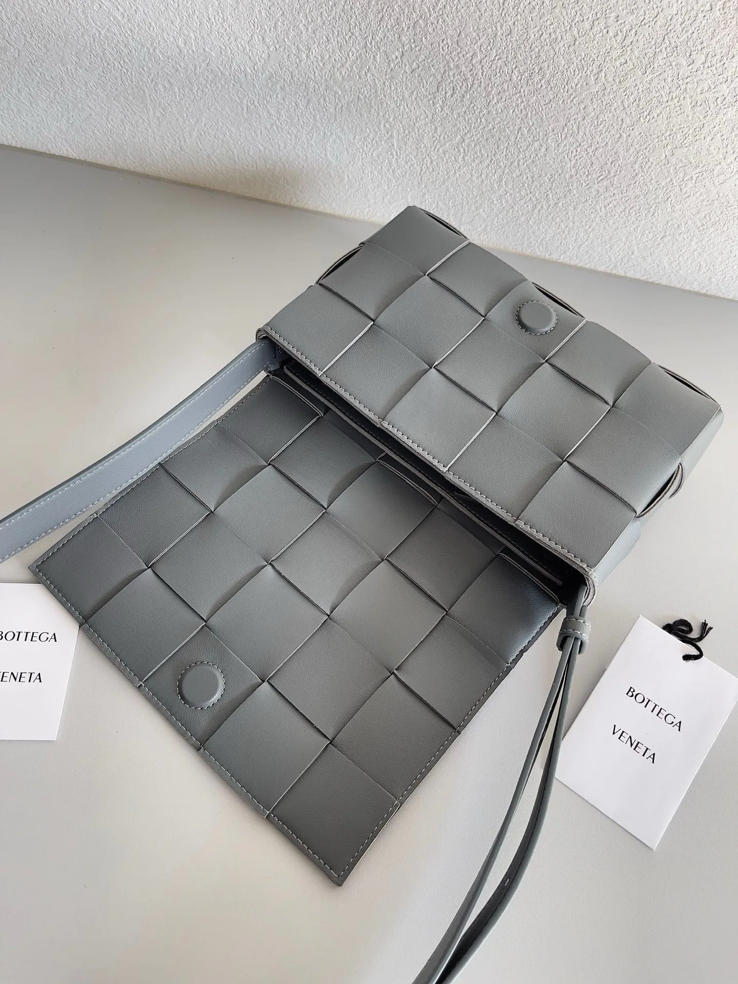 Классические Сумки Женские Bottega Veneta 17973087