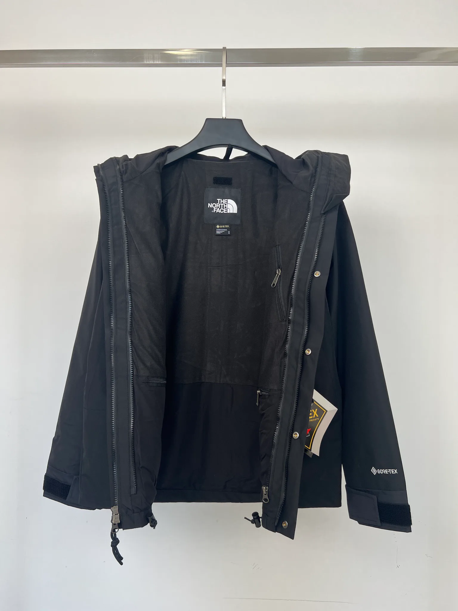 Куртки И Пуховики Женские The North Face 18416102
