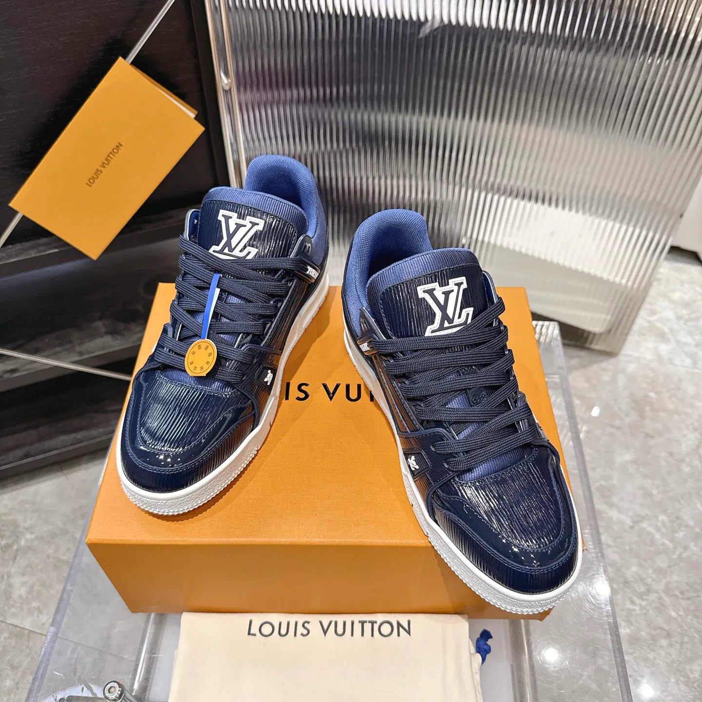 Кроссовки Женские Louis Vuitton 946979