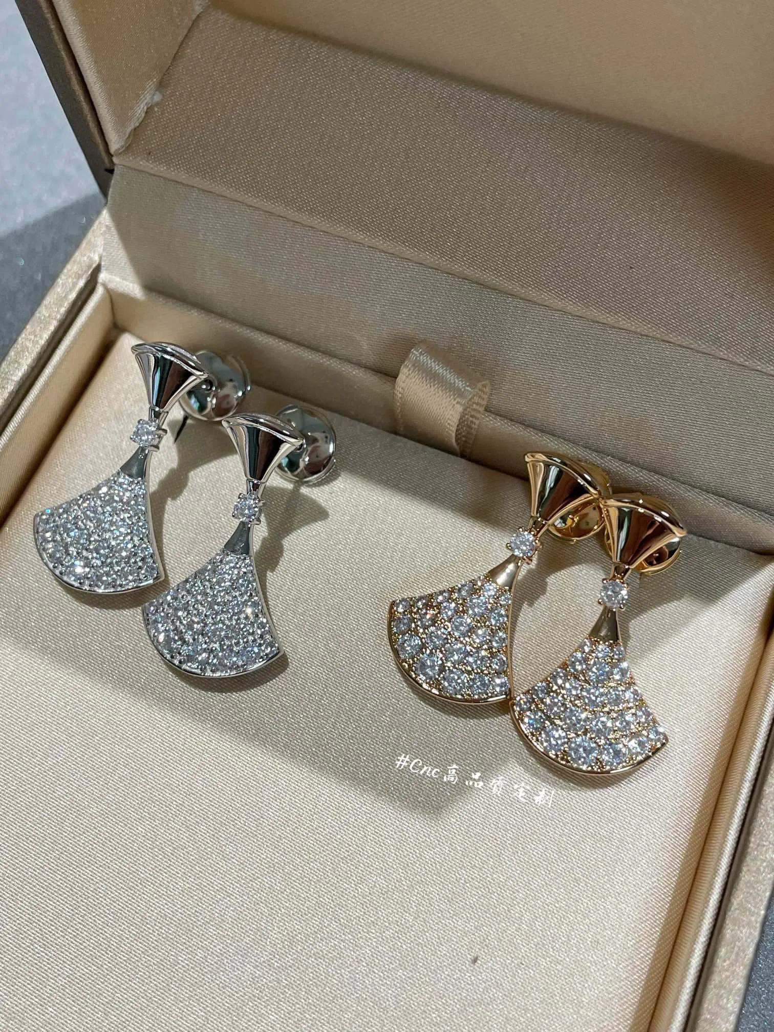 Бижутерия Bvlgari 15102250
